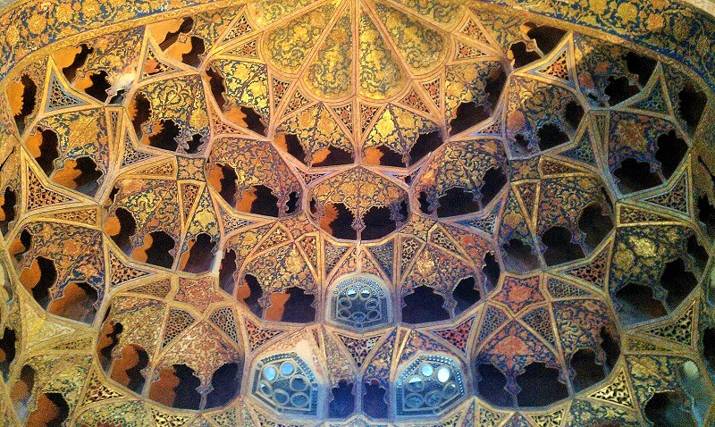 مقرنس های سقف آرامگاه شیخ صفی الدین اردبیلی_2